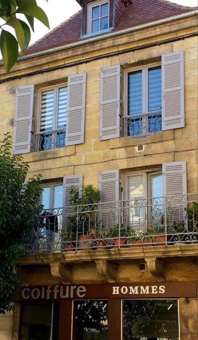 Adorable Petit Loft Clim Wifi Au Pied De La Cite Leilighet Sarlat-la-Canéda Eksteriør bilde